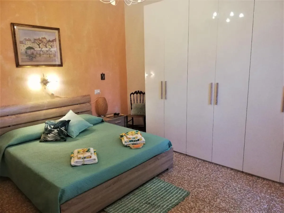 Villa Chanel Rensa Italy